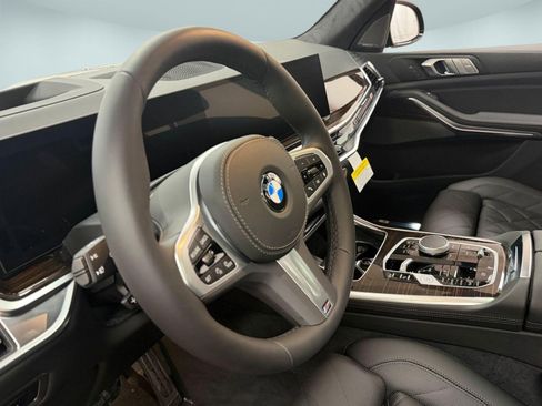 New 2026 BMW X7 xDrive40i image 4