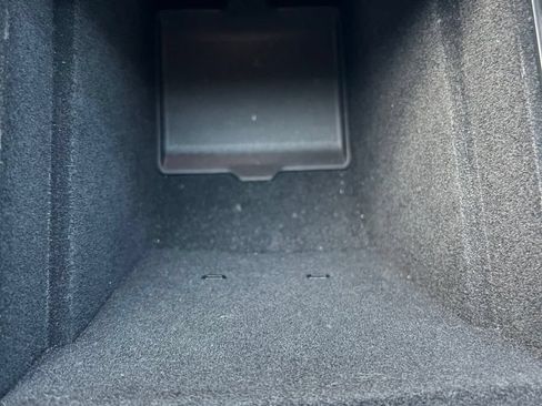 Used 2023 Tesla Model Y 2WD image 48