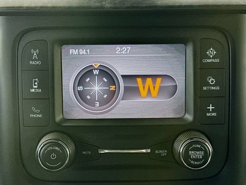 Used 2021 RAM 3500 Big Horn AWD/4WD image 19