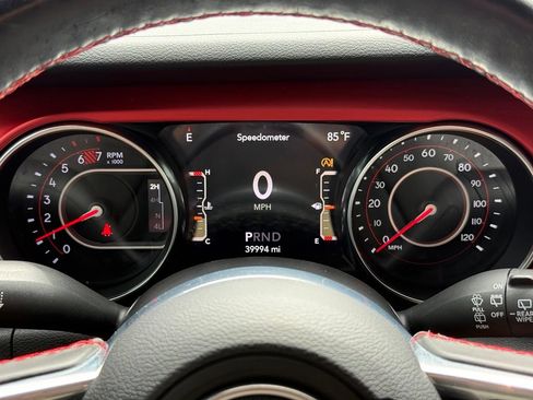 Used 2021 Jeep Wrangler Rubicon AWD/4WD image 12