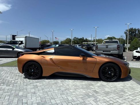 Used 2019 BMW i8 Roadster AWD/4WD image 12