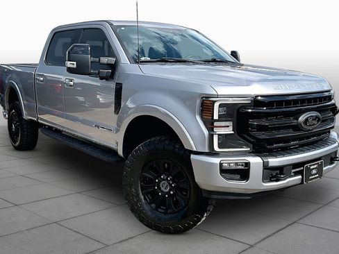 Used 2020 Ford F250 Lariat AWD/4WD image 3