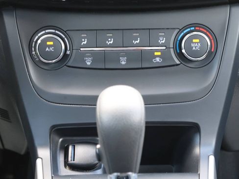 Used 2019 Nissan Sentra S FWD image 21