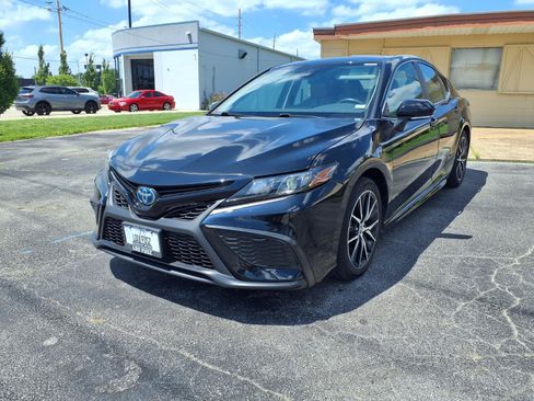 Used 2023 Toyota Camry SE FWD image 26