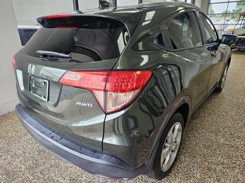 Used 2016 Honda HR-V EX-L image 2