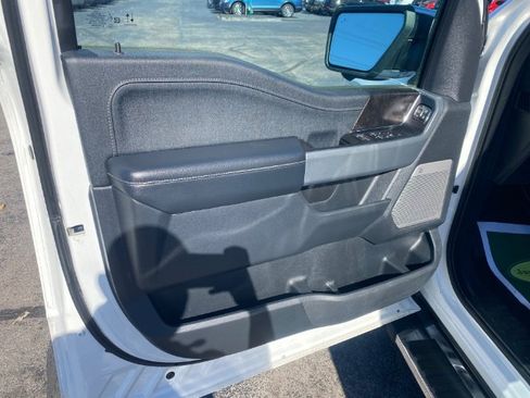 Used 2021 Ford F150 Lariat AWD/4WD image 9