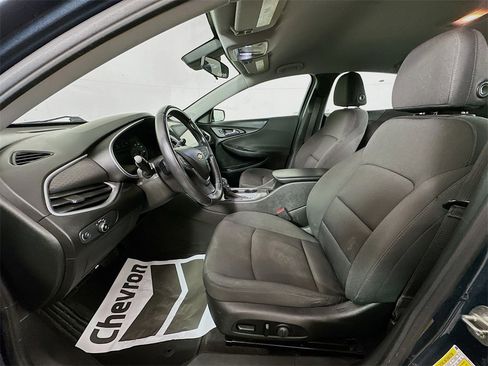 Used 2021 Chevrolet Malibu RS image 19