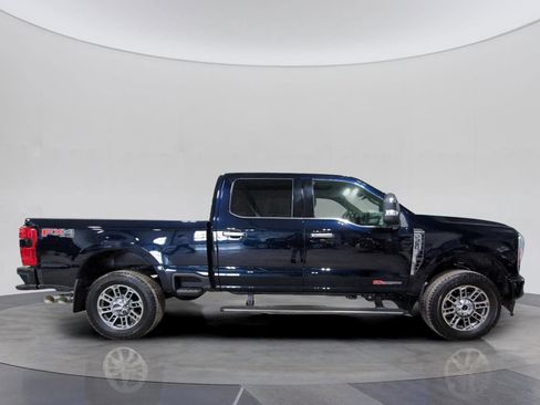 Used 2025 Ford F350 Platinum w/ Platinum Plus Package image 8