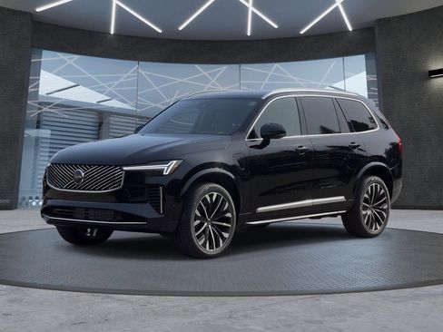 New 2026 Volvo XC90 T8 Ultra w/ Lounge Package AWD/4WD image 2