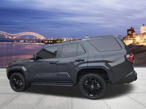 Used 2026 Toyota 4Runner Platinum AWD/4WD image 3