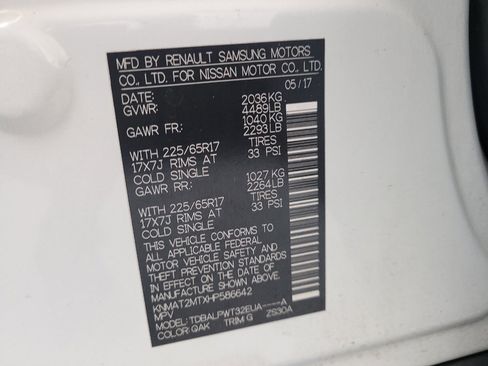 Used 2017 Nissan Rogue S FWD image 33