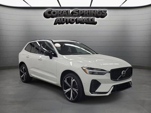 Used 2022 Volvo XC60 B5 R-Design w/ Advanced Package FWD image 1