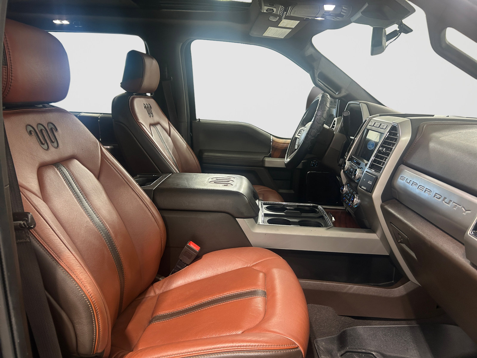 Used 2021 Ford F350 King Ranch w/ King Ranch Ultimate Package AWD/4WD image 21
