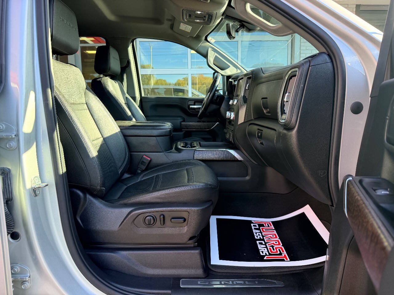 Used 2020 GMC Sierra 2500 Denali w/ Technology Package AWD/4WD image 42