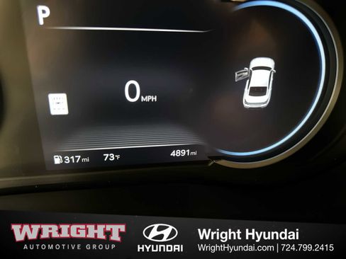 Certified 2025 Genesis G70 2.5T image 23