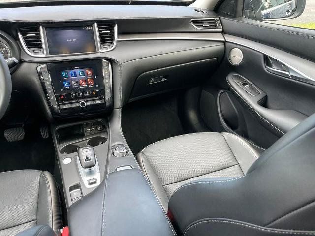 Certified 2023 INFINITI QX50 Luxe AWD/4WD image 10