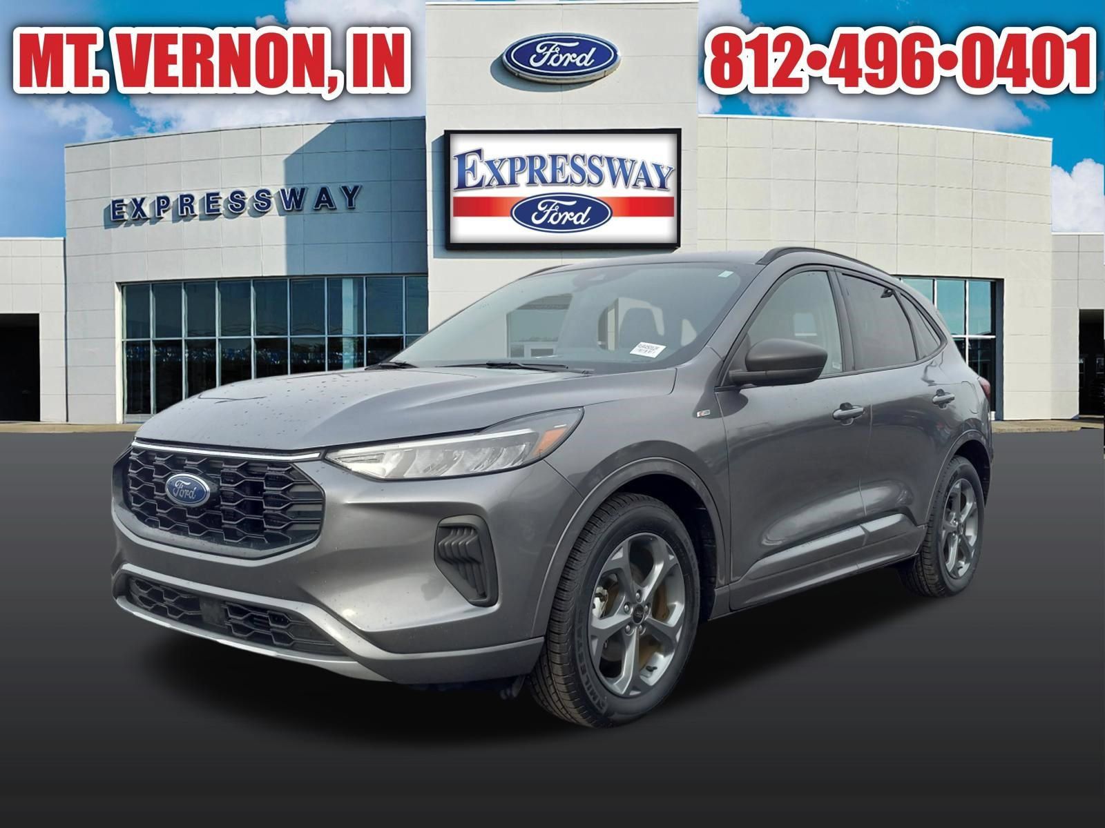 Used 2024 Ford Escape ST-Line w/ Cold Weather Package FWD image 1