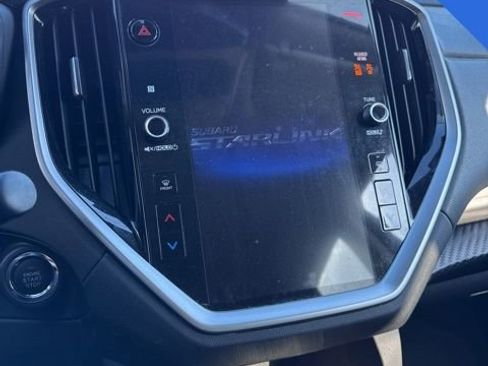 Used 2024 Subaru Ascent Premium w/ Convenience Package image 12