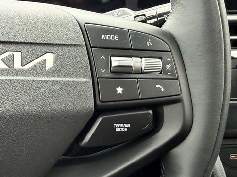 New 2026 Kia Sportage X-Line w/ X-Line Premium Package AWD/4WD image 11