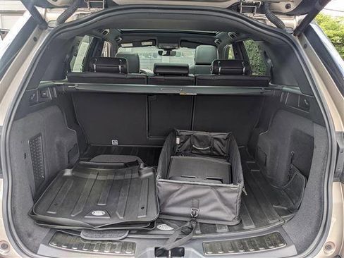 Used 2022 Land Rover Discovery Sport S R-Dynamic image 14