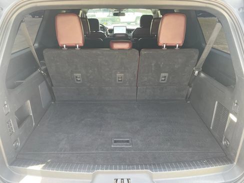 Used 2022 Ford Expedition Max Limited RWD image 40