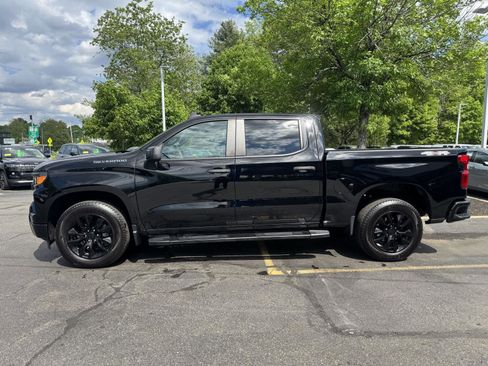 Certified 2022 Chevrolet Silverado 1500 Custom AWD/4WD image 7