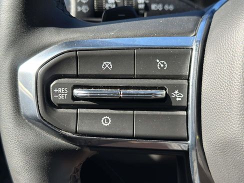Certified 2025 GMC Yukon Denali AWD/4WD image 14
