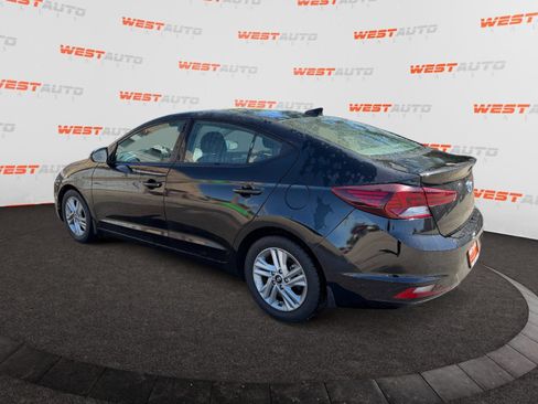 Used 2020 Hyundai Elantra SEL w/ Cargo Package (C1) FWD image 3