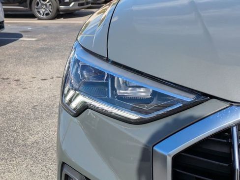 Used 2025 Audi Q3 2.0T Premium image 8