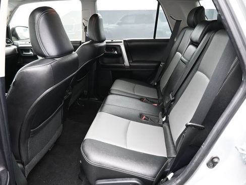 Used 2015 Toyota 4Runner SR5 Premium AWD/4WD image 26
