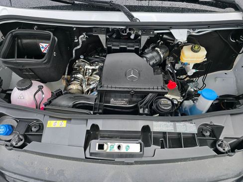 New 2026 Mercedes-Benz Sprinter 144 Cargo image 10