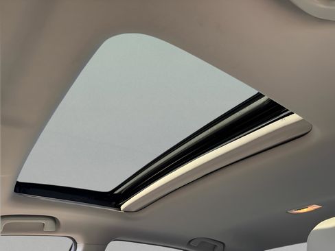 Used 2014 Honda Accord EX-L image 10