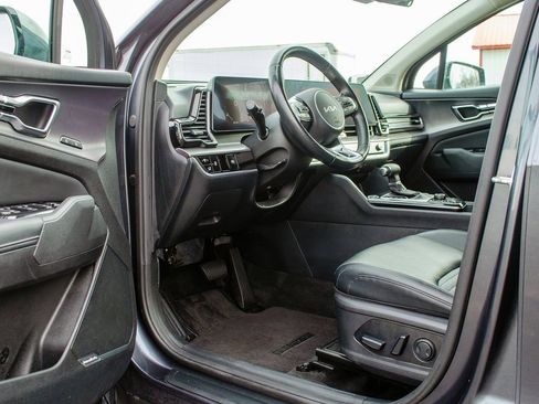 Used 2023 Kia Sportage SX image 29