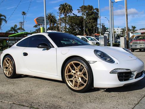 Used 2014 Porsche 911 Carrera image 8
