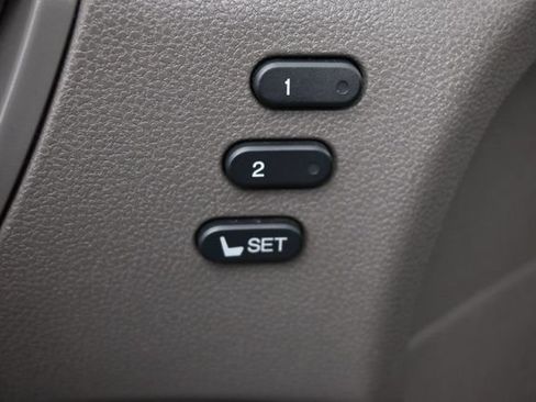 Used 2015 Honda Odyssey Touring Elite image 21