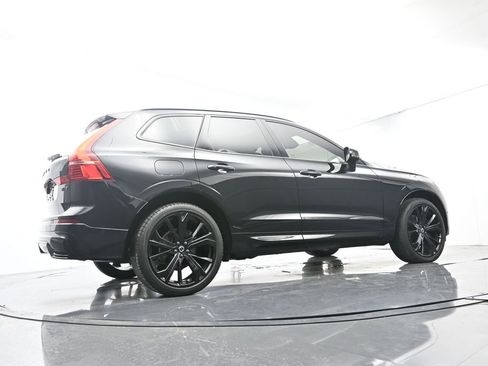 Used 2024 Volvo XC60 B5 Ultimate w/ Protection Package Premier AWD/4WD image 49