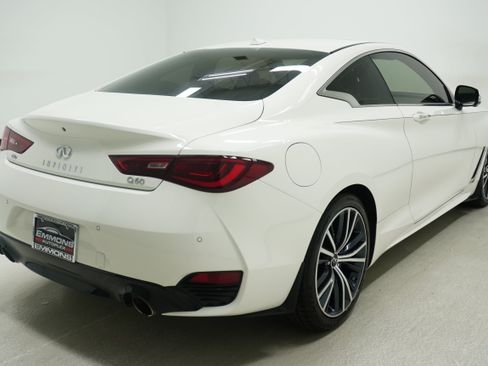 Used 2021 INFINITI Q60 3.0t Luxe w/ Cargo Package AWD/4WD image 4