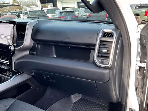 Used 2025 RAM 1500 Lone Star image 17