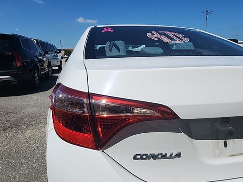 Used 2019 Toyota Corolla LE FWD image 10