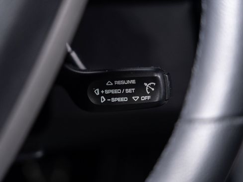 Used 2005 Porsche 911 Carrera image 51