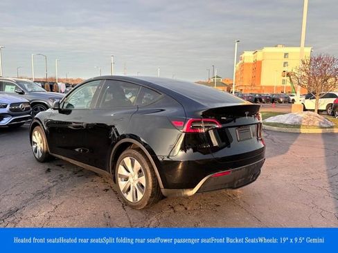 Used 2023 Tesla Model Y Long Range image 7