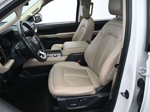 Certified 2024 Ford Expedition Max Limited image 11