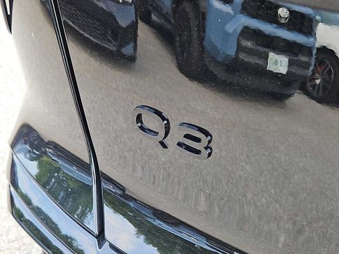 New 2026 Audi Q3 quattro 2.0T AWD/4WD image 5
