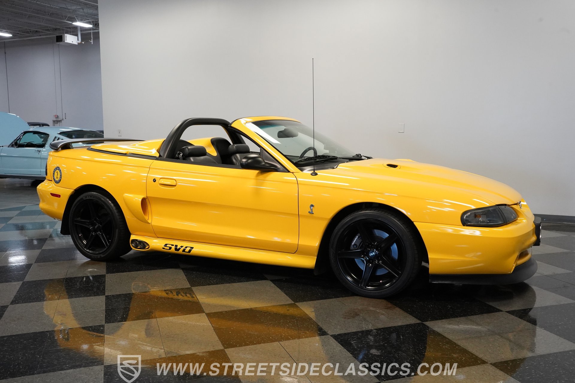 Used 1998 Ford Mustang Cobra RWD image 16