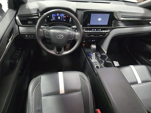Certified 2025 Toyota Camry SE image 24