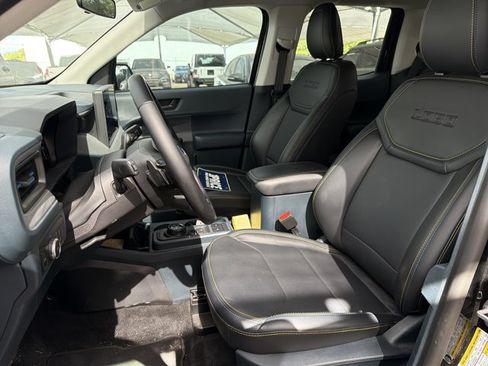 Used 2025 Ford Maverick Lobo AWD/4WD image 10