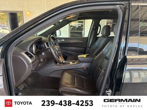 Used 2016 Jeep Grand Cherokee Summit image 17