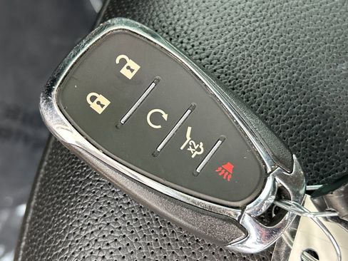 Used 2020 Chevrolet Equinox Premier image 32