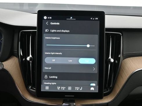 New 2027 Volvo XC60 B5 Ultra AWD/4WD image 17