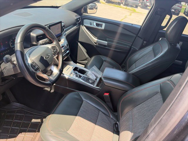 Used 2022 Ford Explorer Timberline w/ Timberline Technology Package AWD/4WD image 17